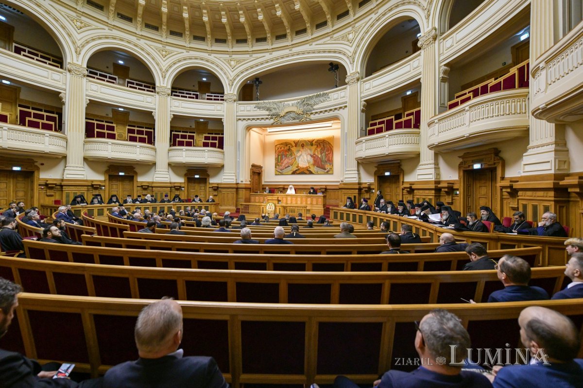Întrunirea organismelor centrale executive și deliberative ale Bisericii Ortodoxe Române 323149