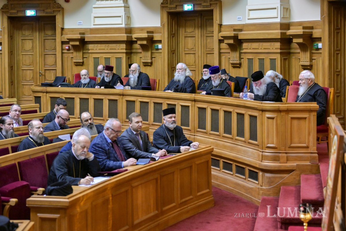 Întrunirea organismelor centrale executive și deliberative ale Bisericii Ortodoxe Române 323159