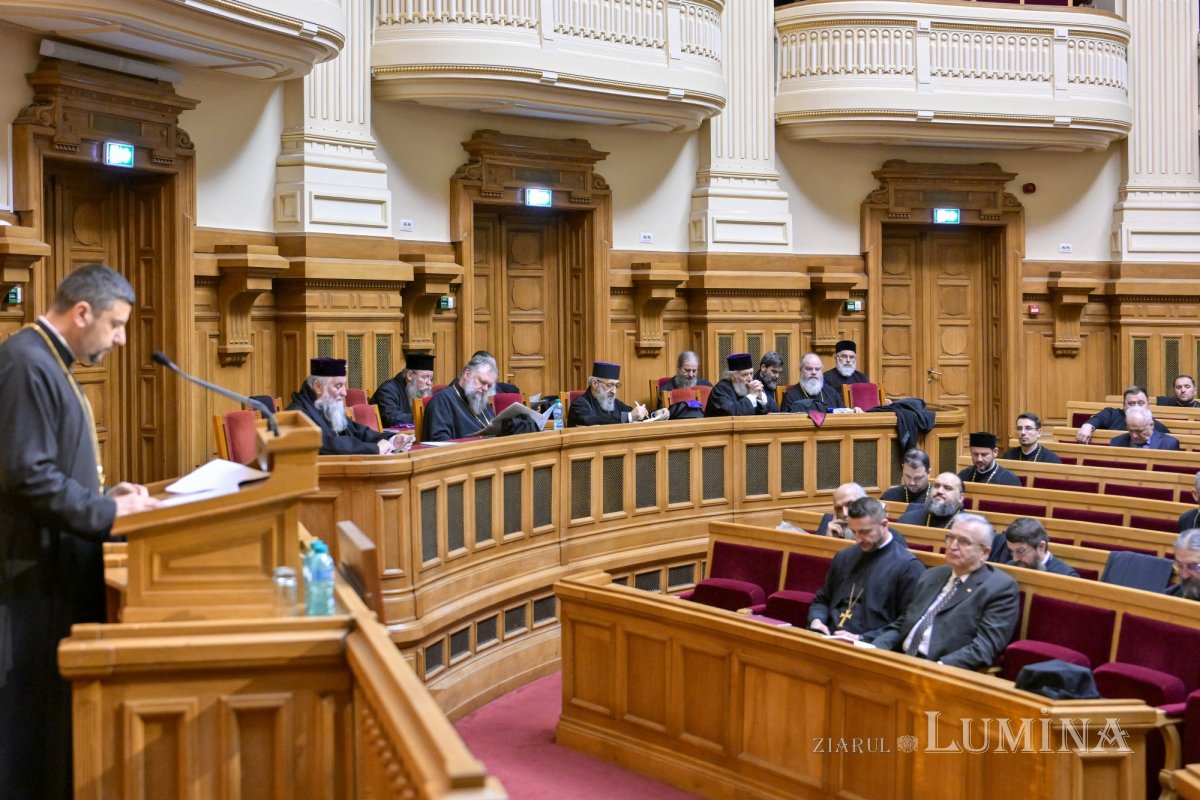 Întrunirea organismelor centrale executive și deliberative ale Bisericii Ortodoxe Române 323161