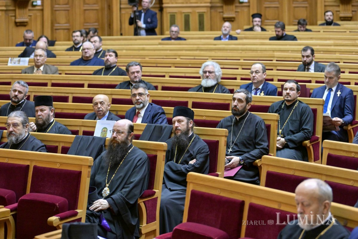 Întrunirea organismelor centrale executive și deliberative ale Bisericii Ortodoxe Române 323162