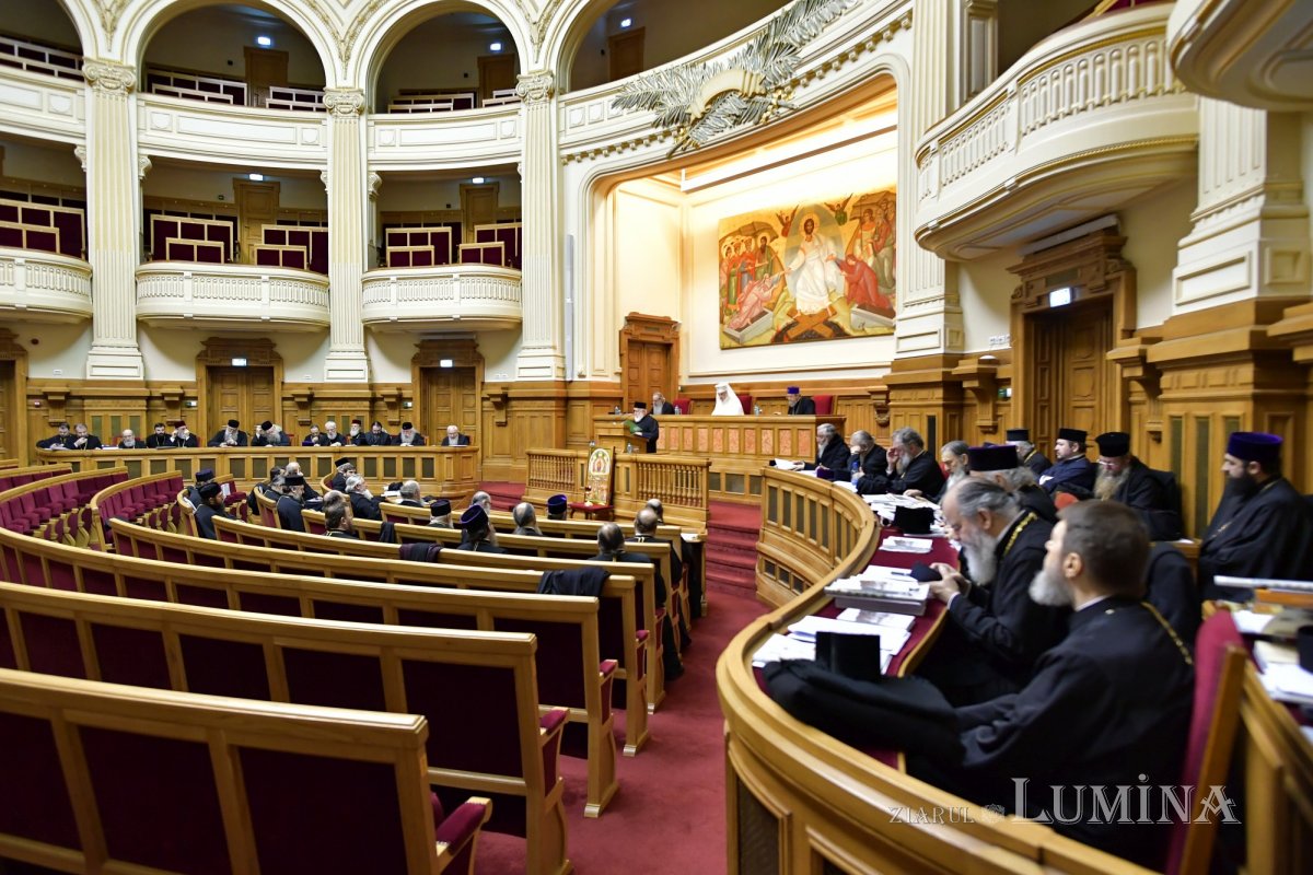 Noi hotărâri ale Sfântului Sinod al Bisericii Ortodoxe Române 323281
