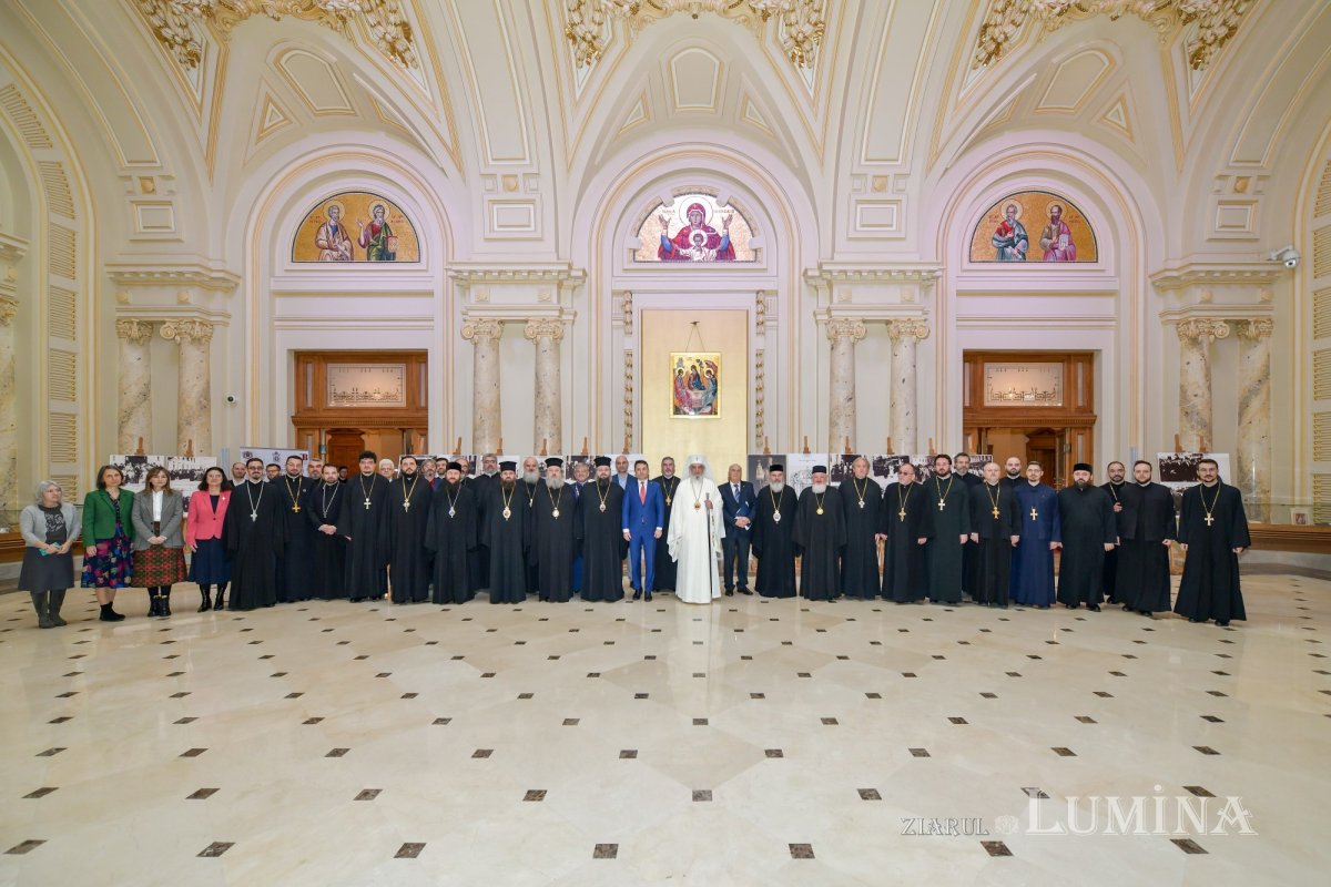 „Ziarul Lumina” - două decenii de slujire mediatică 323391