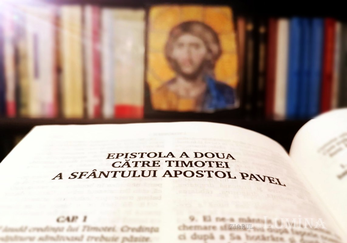 II Timotei 3, 10-15 243689