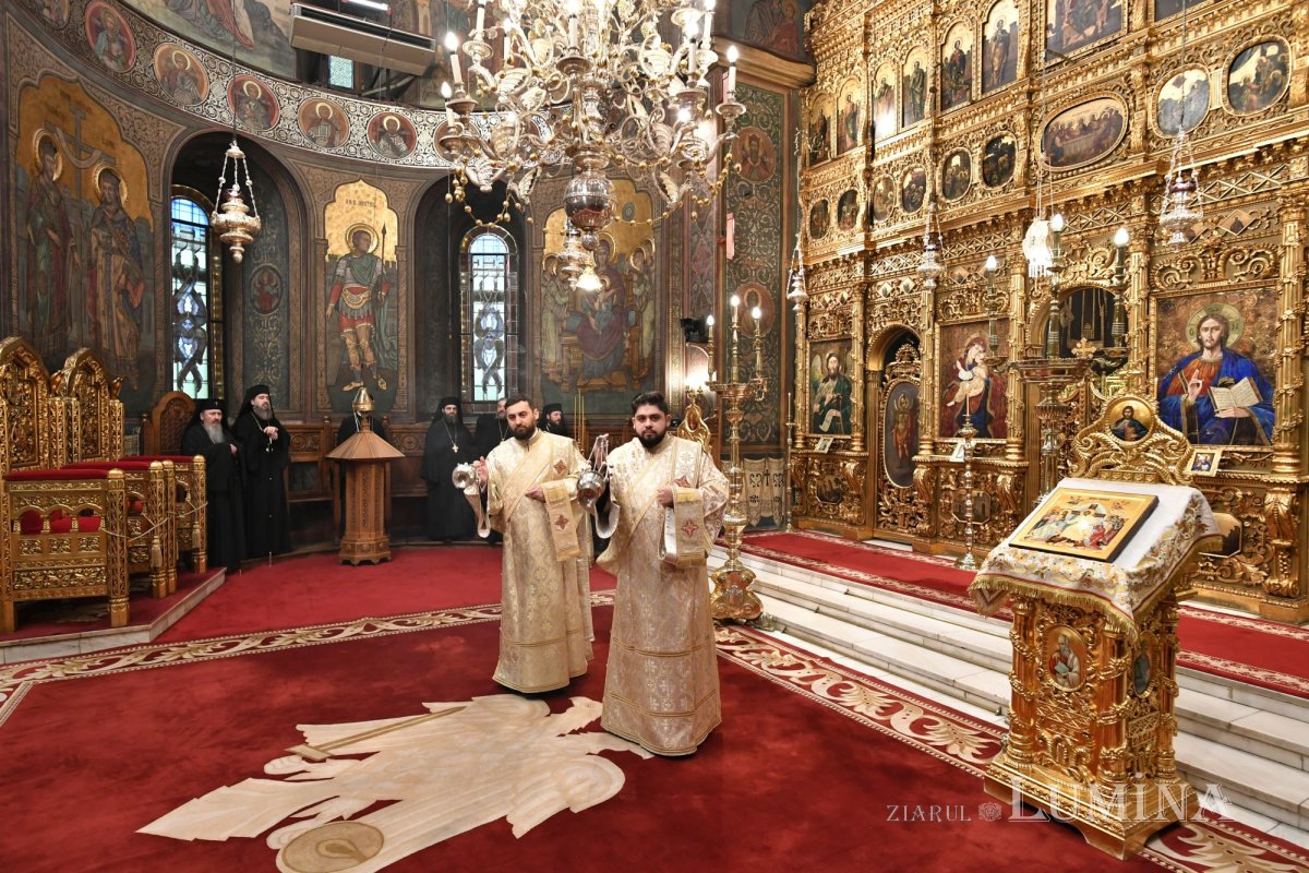 Rânduiala chemării la treapta arhieriei în Catedrala Patriarhală 323890