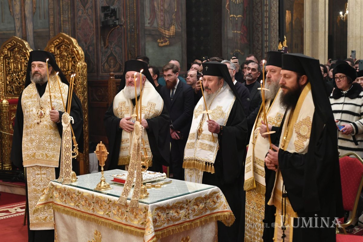 Rânduiala chemării la treapta arhieriei în Catedrala Patriarhală 323898