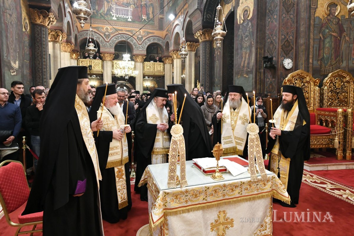 Rânduiala chemării la treapta arhieriei în Catedrala Patriarhală 323909