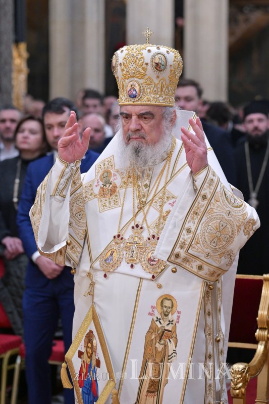 Sfânta Liturghie și hirotonie întru arhiereu la București 323950