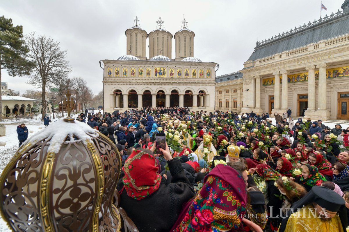 Sfânta Liturghie și hirotonie întru arhiereu la București 323985