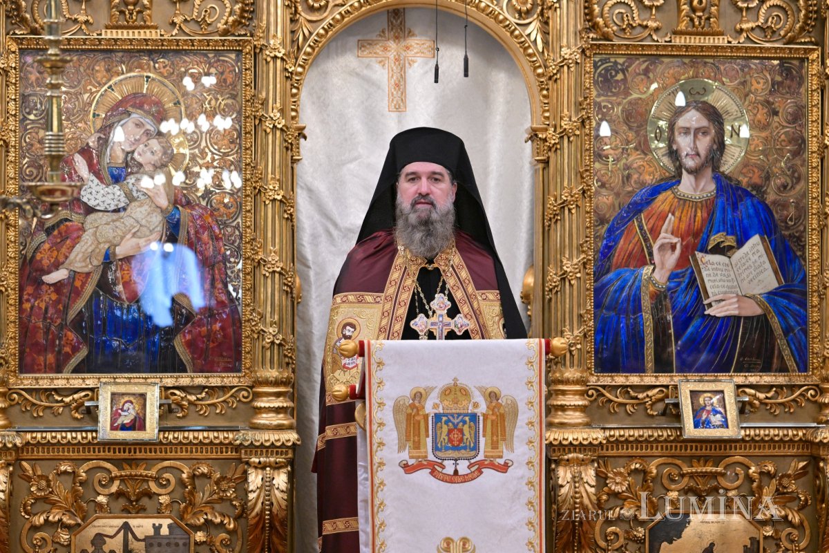 Sfânta Liturghie și hirotonie întru arhiereu la București 324000