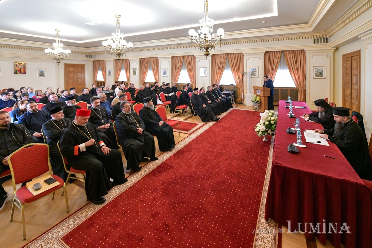 Adunarea Generală a Casei de Ajutor Reciproc a Arhiepiscopiei Bucureștilor 324326