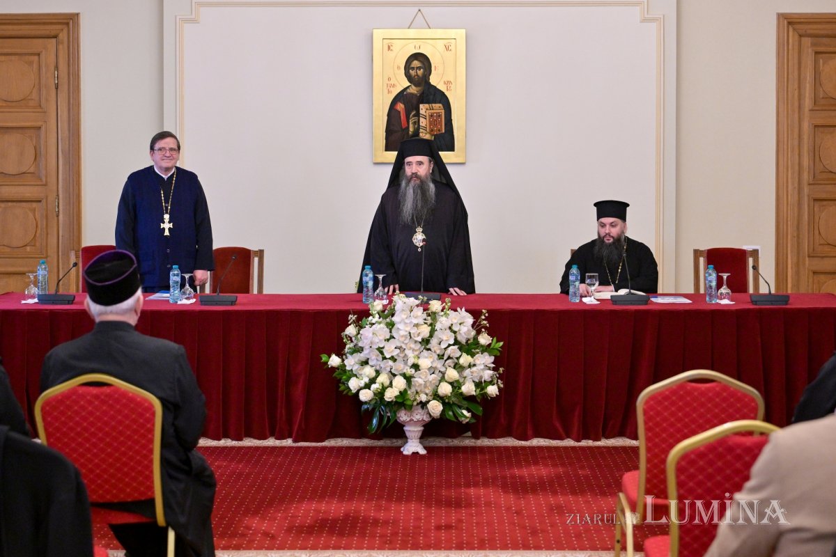 Adunarea Generală a Casei de Ajutor Reciproc a Arhiepiscopiei Bucureștilor 324336