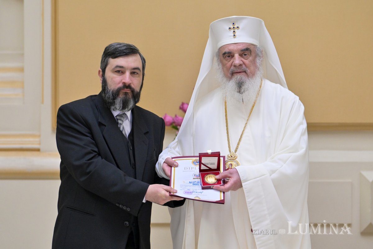 Constituirea noii Comisii de Pictură Bisericească 324718