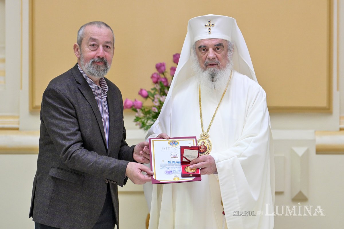 Constituirea noii Comisii de Pictură Bisericească 324719