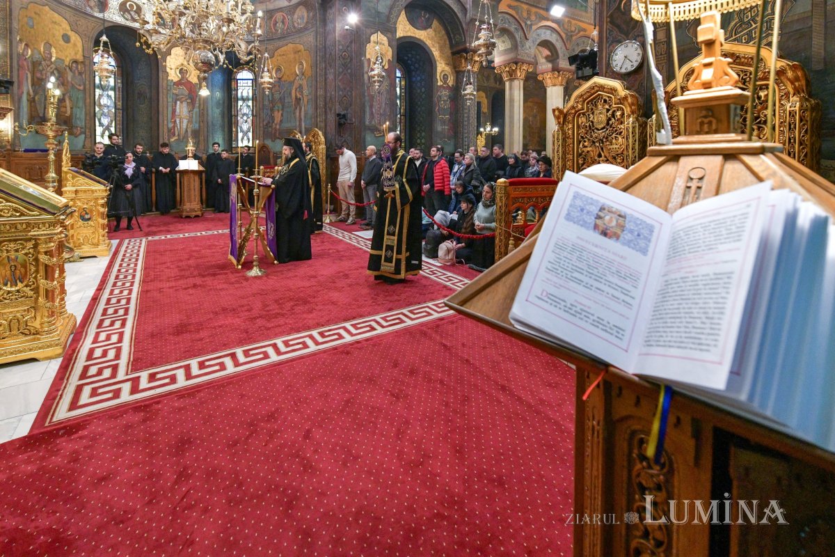 „Acest canon este pocăinţa întregii firi umane căzute în păcat” 325154