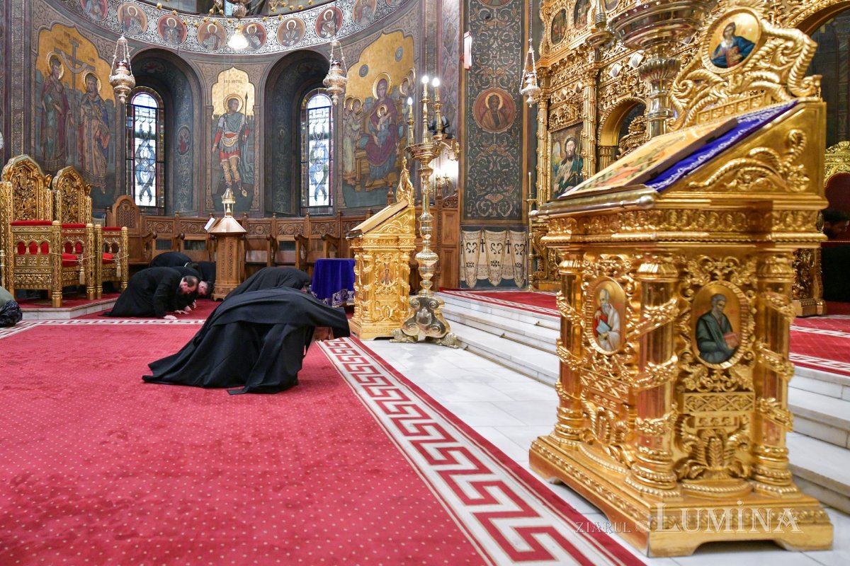 „Acest canon este pocăinţa întregii firi umane căzute în păcat” 325173