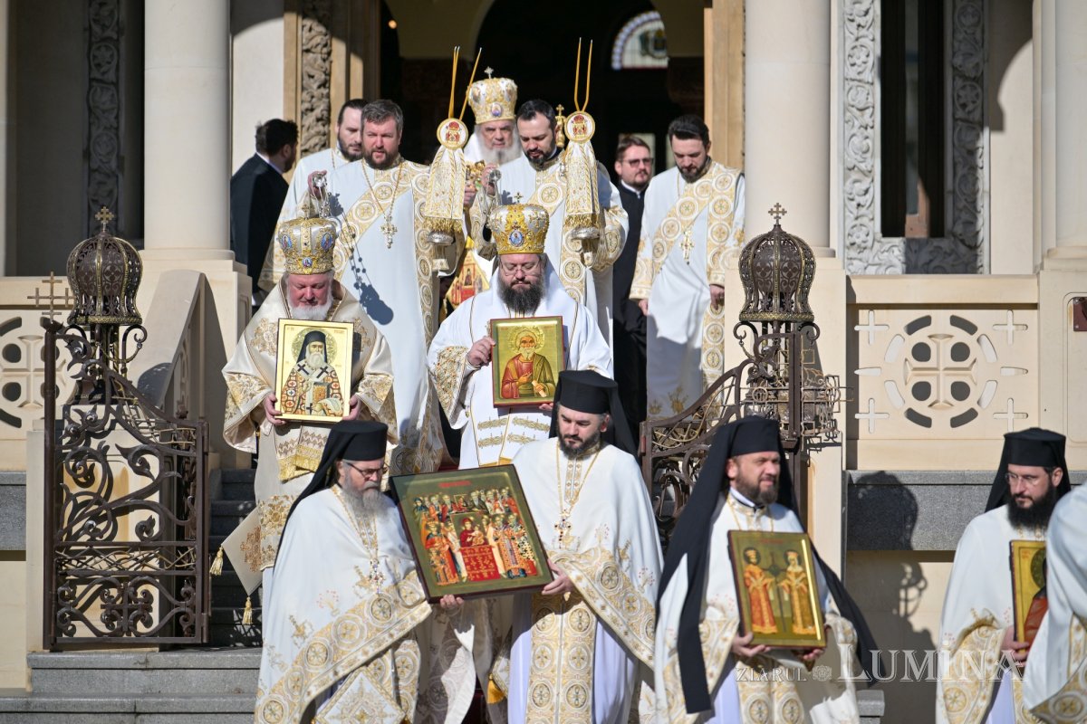 35 de ani de slujire arhierească a Patriarhului României 325464