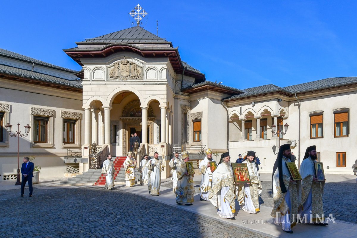 35 de ani de slujire arhierească a Patriarhului României 325465
