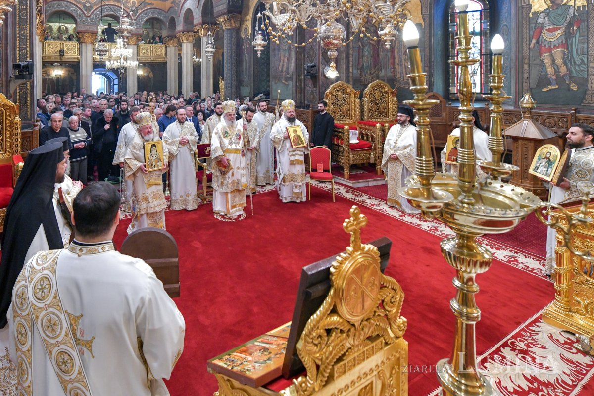 35 de ani de slujire arhierească a Patriarhului României 325468