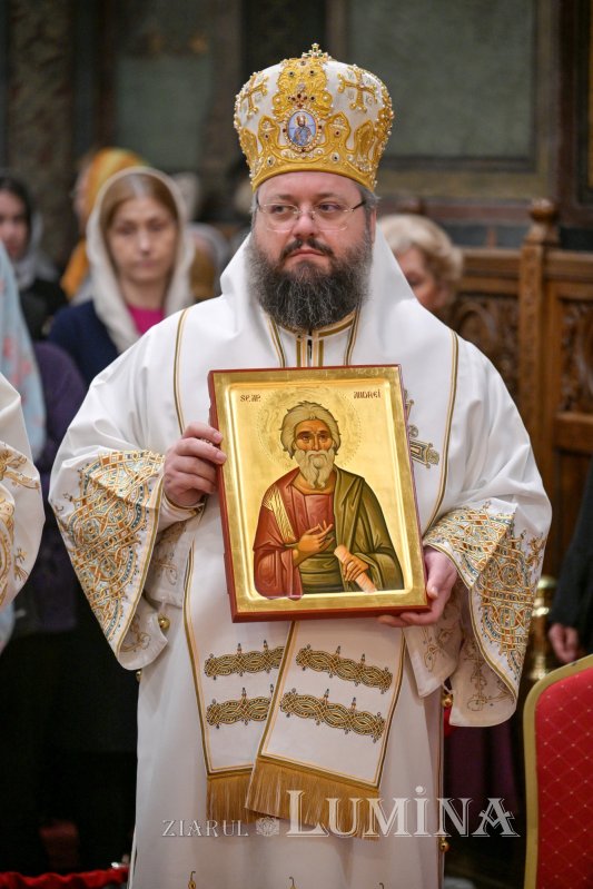 35 de ani de slujire arhierească a Patriarhului României 325471