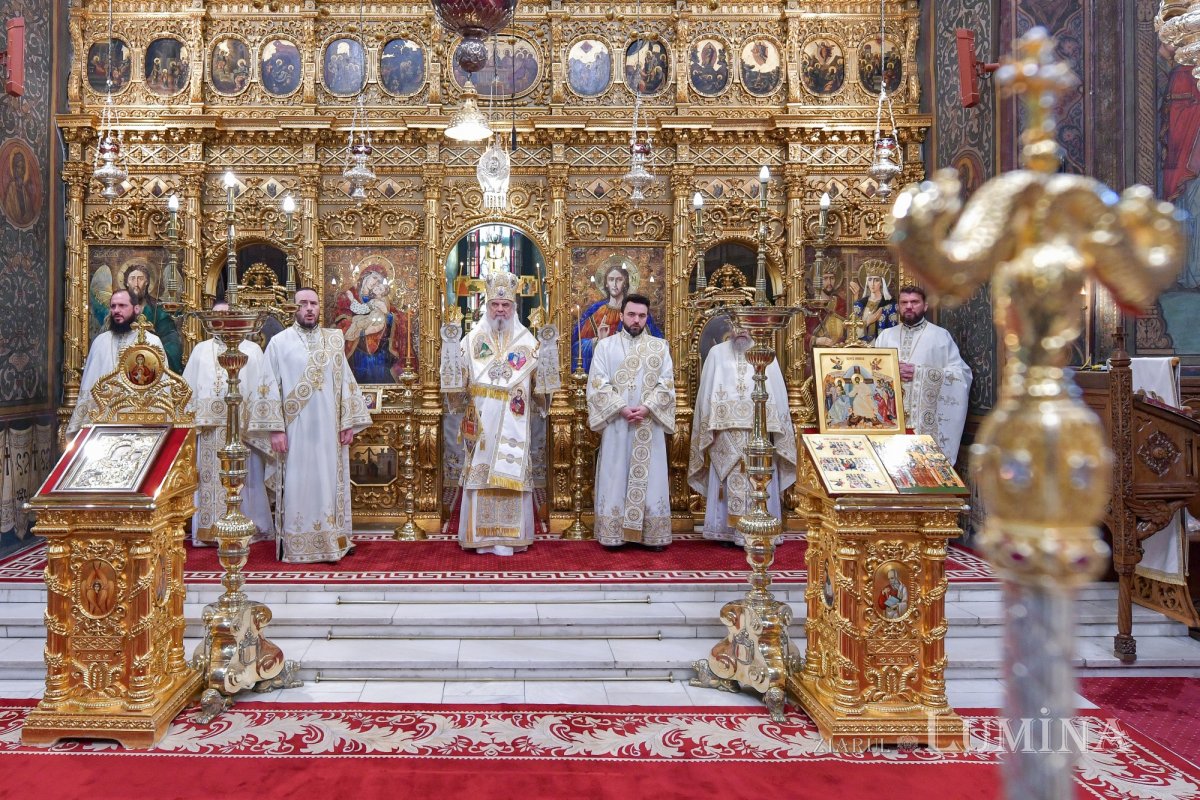 35 de ani de slujire arhierească a Patriarhului României 325482