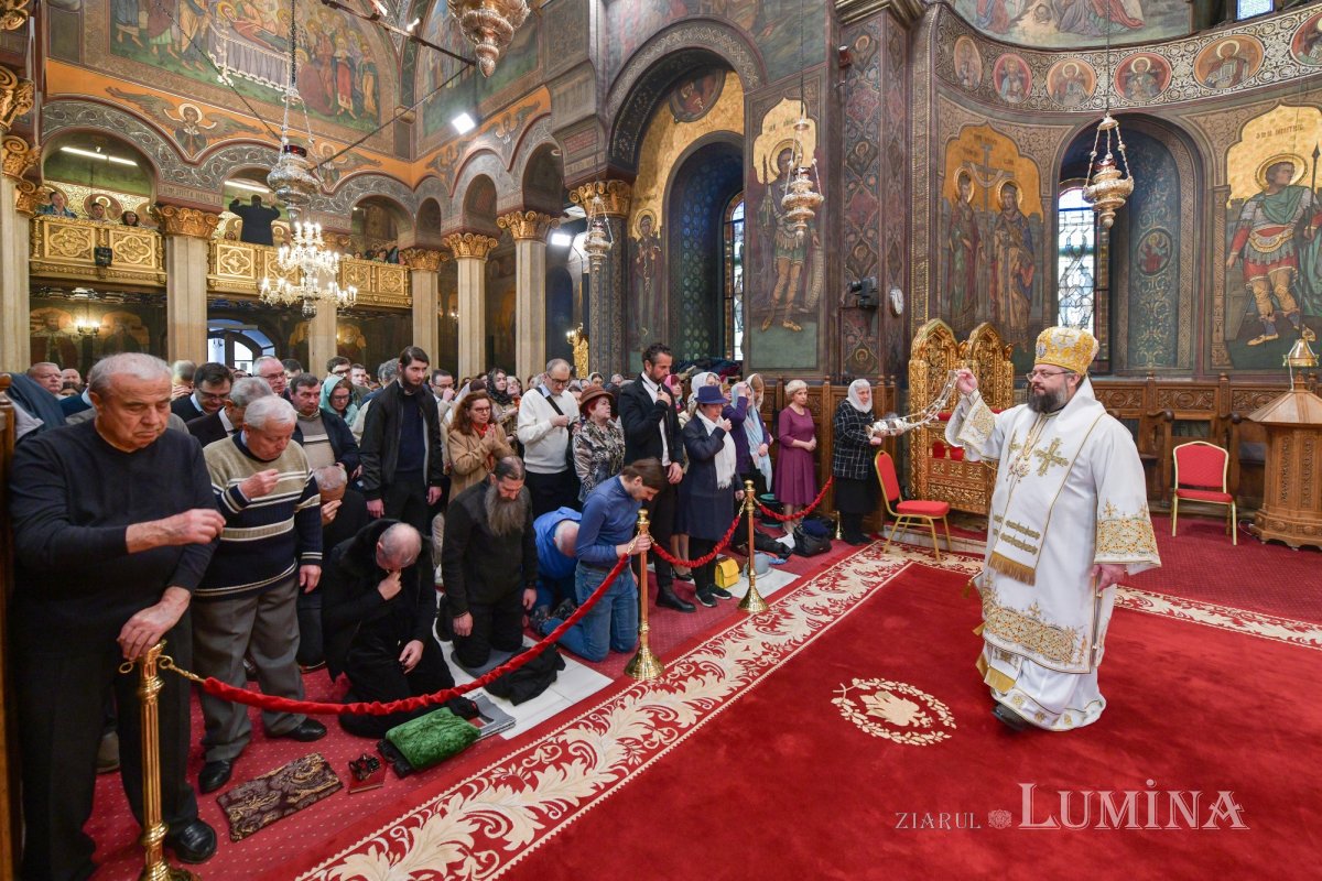 35 de ani de slujire arhierească a Patriarhului României 325492