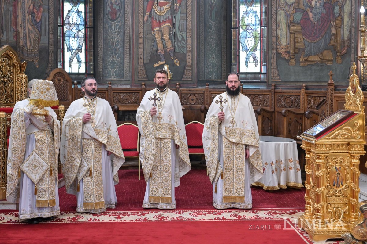 35 de ani de slujire arhierească a Patriarhului României 325494