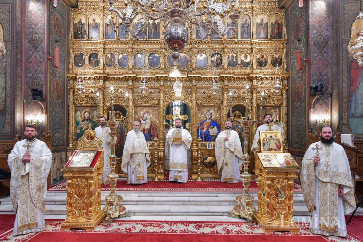 35 de ani de slujire arhierească a Patriarhului României 325495