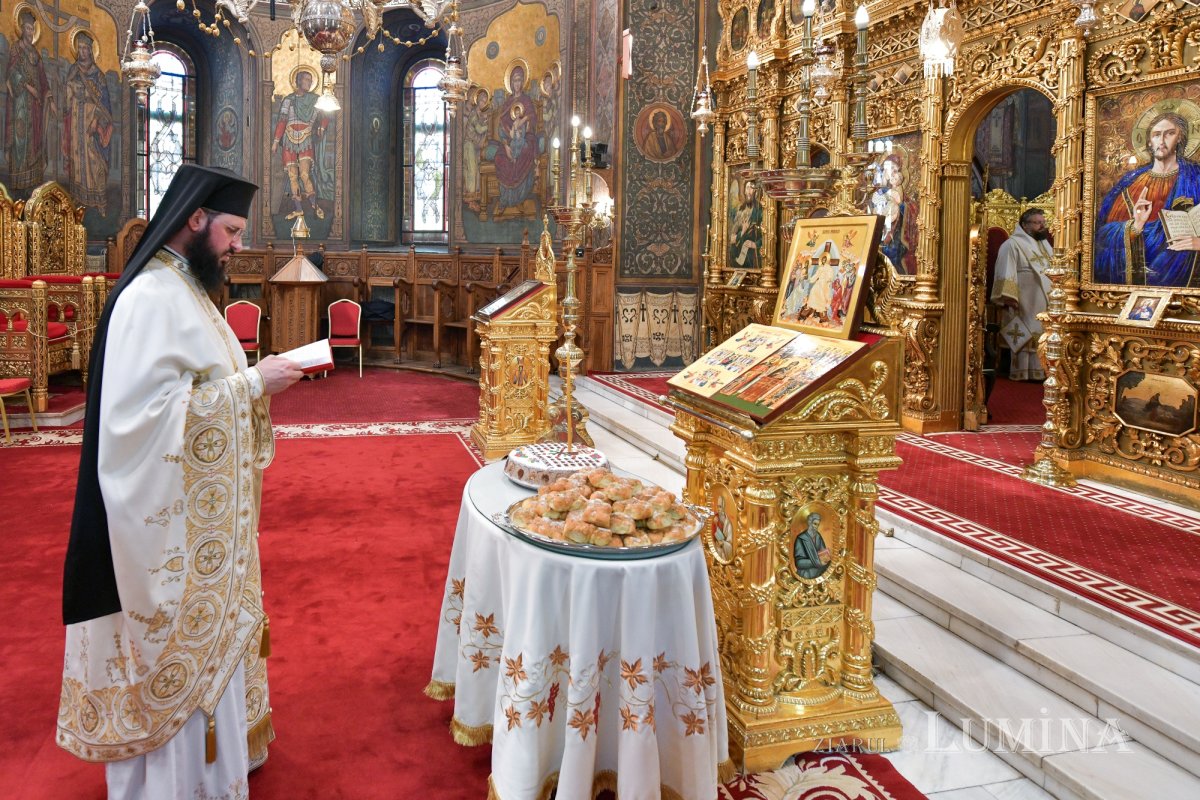 35 de ani de slujire arhierească a Patriarhului României 325499