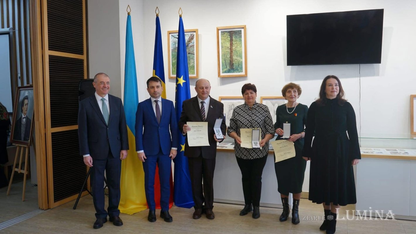 Secretarul de stat pentru Culte a vizitat comunitatea românească din Cernăuţi 325627