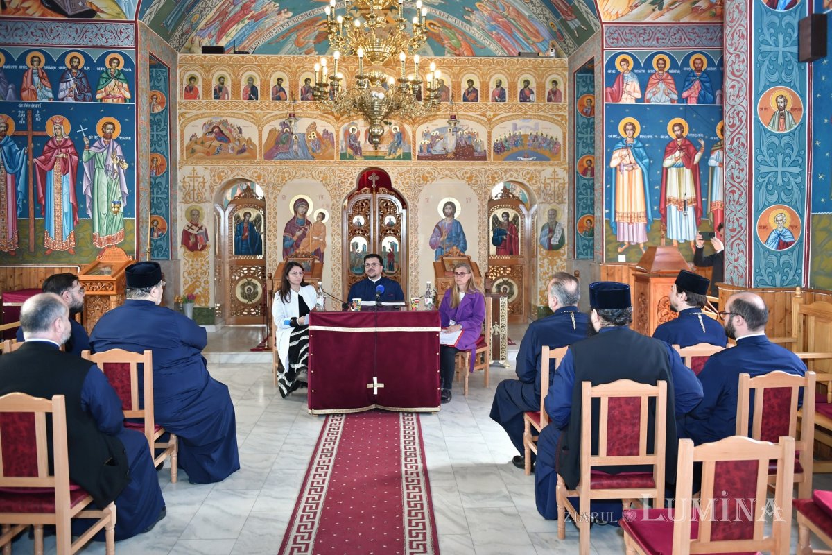 Cerc pastoral al preoților de caritate din trei sectoare ale Capitalei 326021