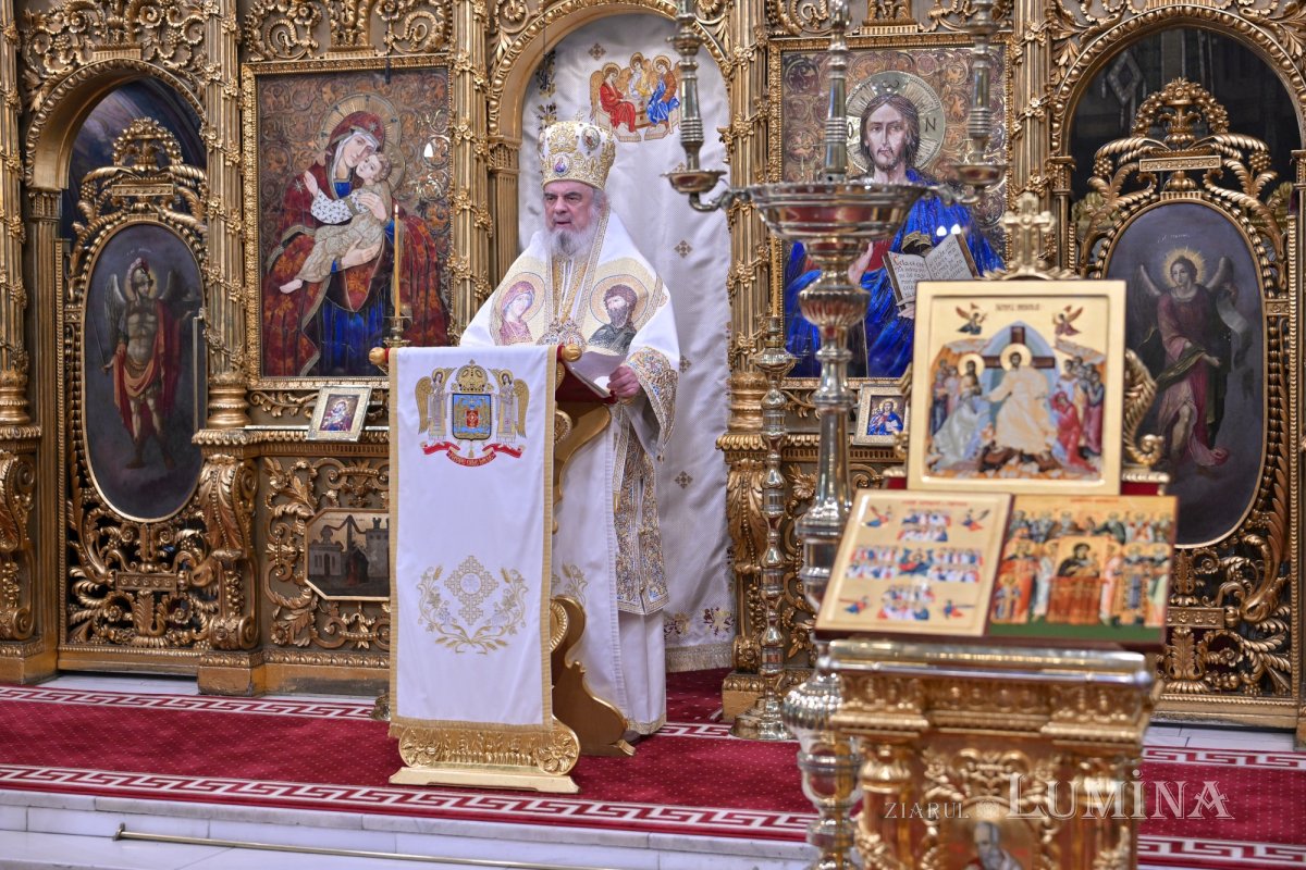 Sclipirile Luminii: Duminica Ortodoxiei la Catedrala Patriarhală - 2025 325911