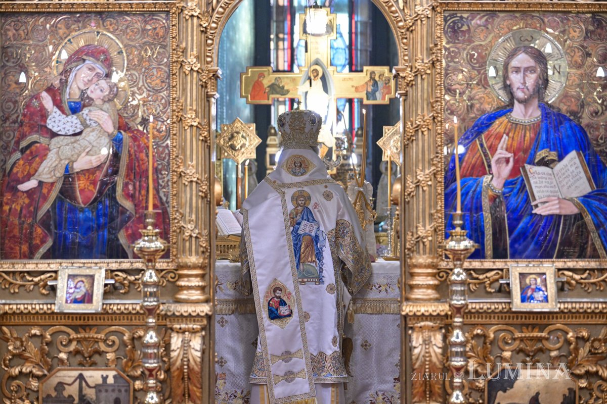 Sclipirile Luminii: Duminica Ortodoxiei la Catedrala Patriarhală - 2025 325913