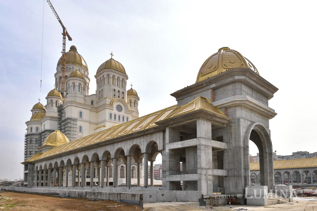 Stadiul lucrărilor de la Catedrala Națională la începutul sezonului cald 325990