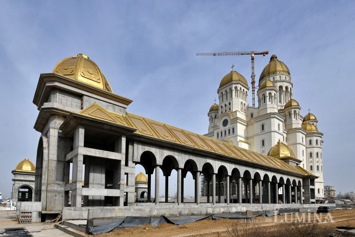 Stadiul lucrărilor de la Catedrala Națională la începutul sezonului cald 325998