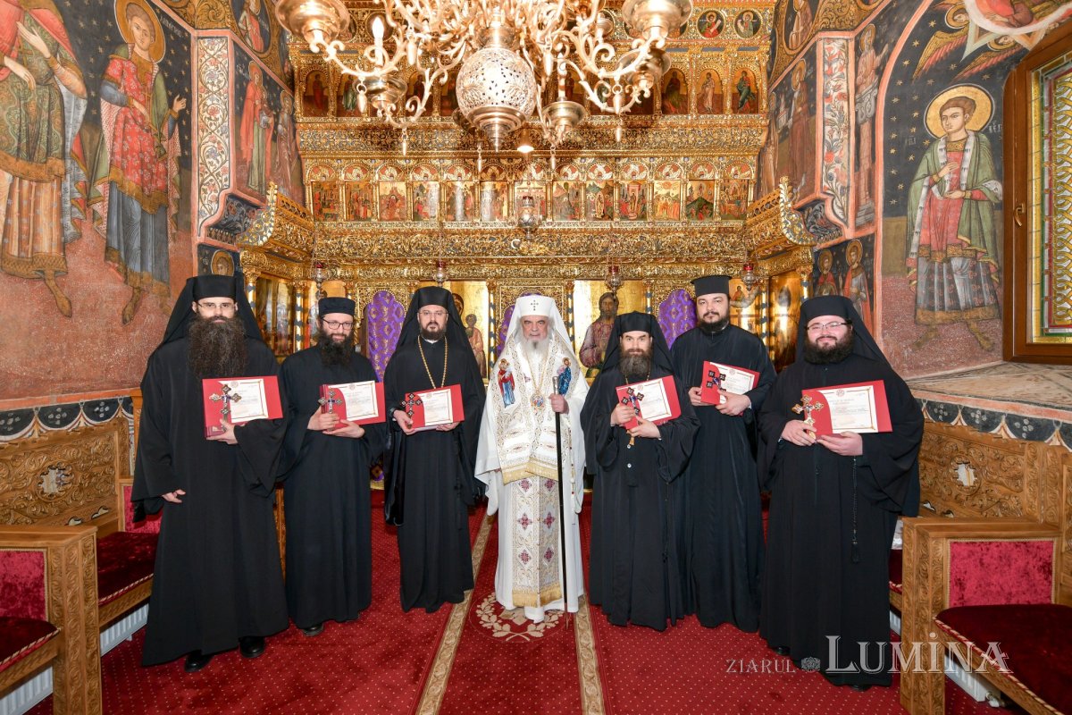 Noi duhovnici în Arhiepiscopia Bucureștilor 326303