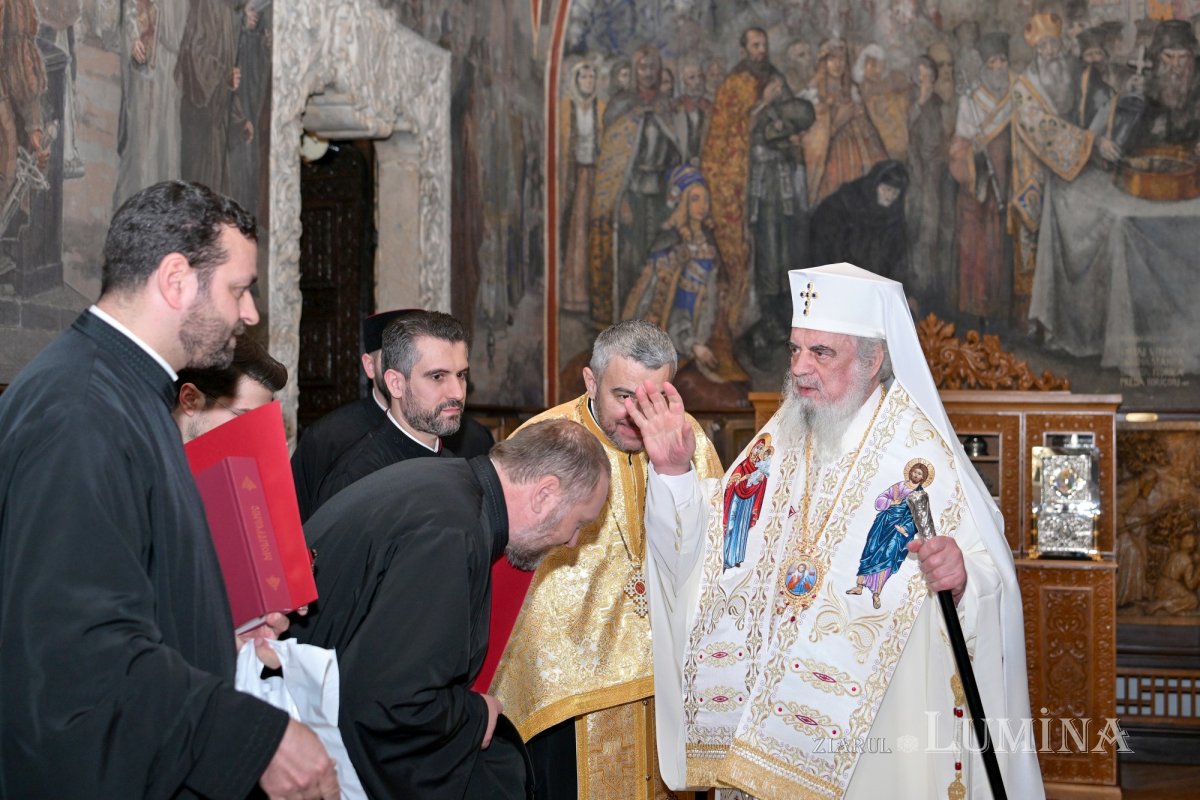 Noi duhovnici în Arhiepiscopia Bucureștilor 326305