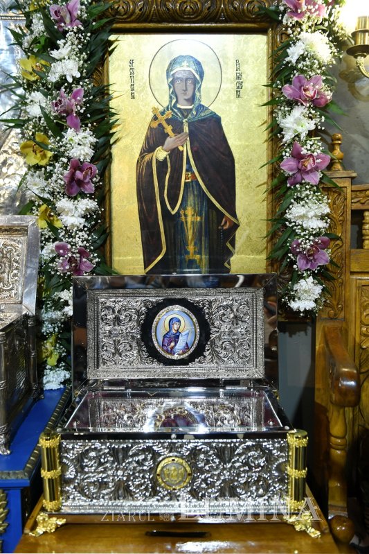 Sfințire de raclă la Biserica „Sfântul Anton”‑Curtea Veche 326703