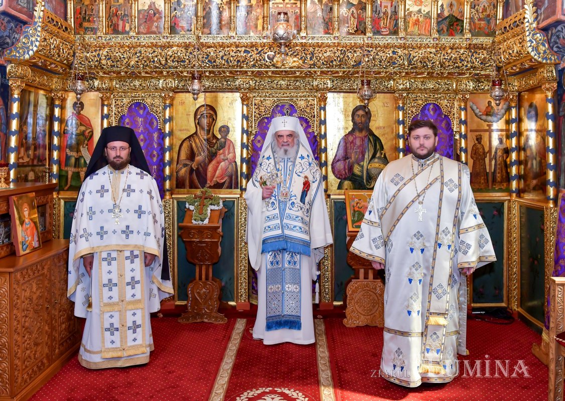 „Buna Vestire este începutul unirii umanității cu Dumnezeu” 326750