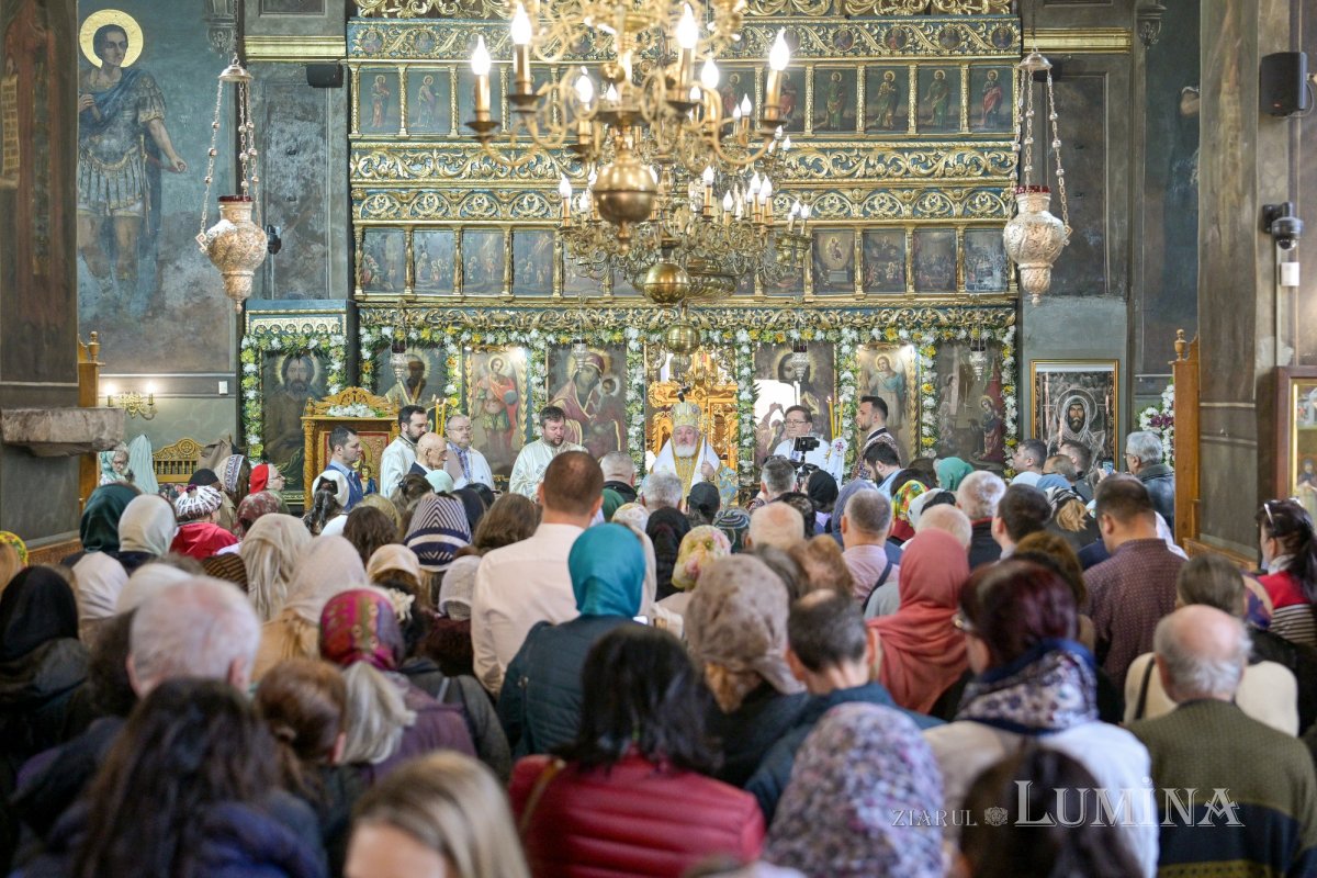 Momente de bucurie la hramul istoric al Bisericii Domnești din București 326847