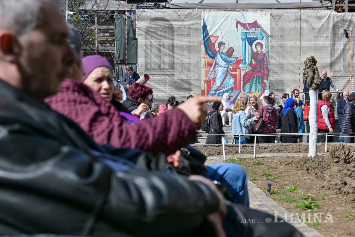 Momente de bucurie la hramul istoric al Bisericii Domnești din București 326851