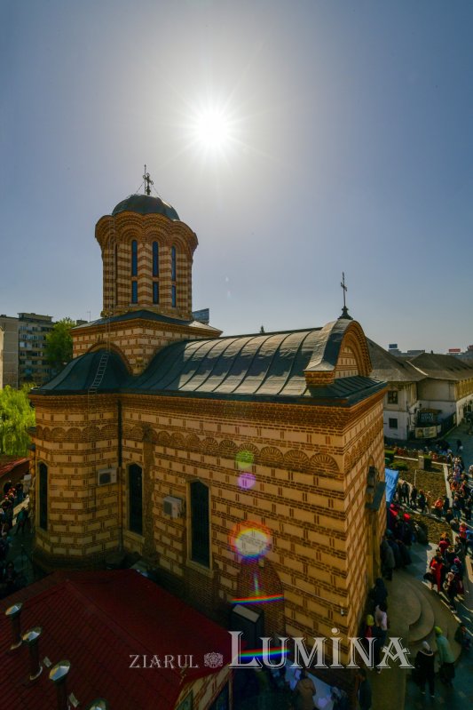 Momente de bucurie la hramul istoric al Bisericii Domnești din București 326853