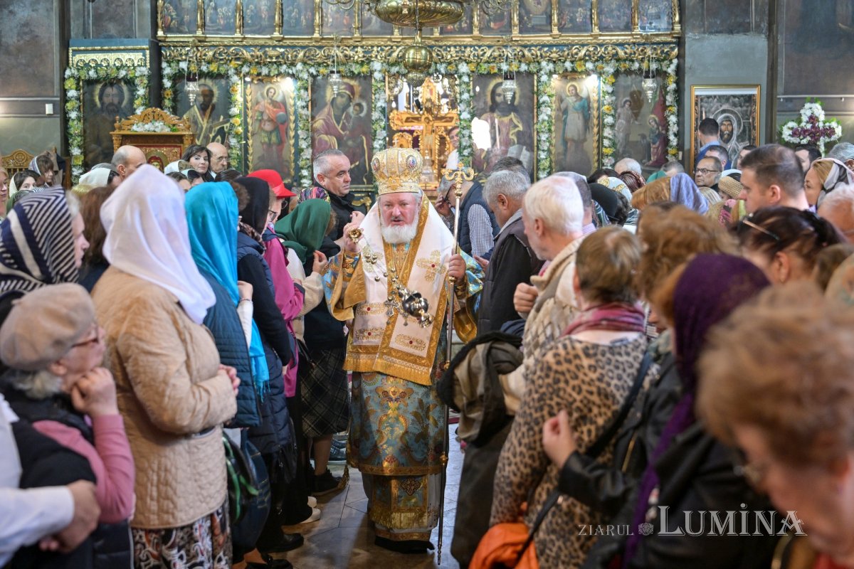 Momente de bucurie la hramul istoric al Bisericii Domnești din București 326854
