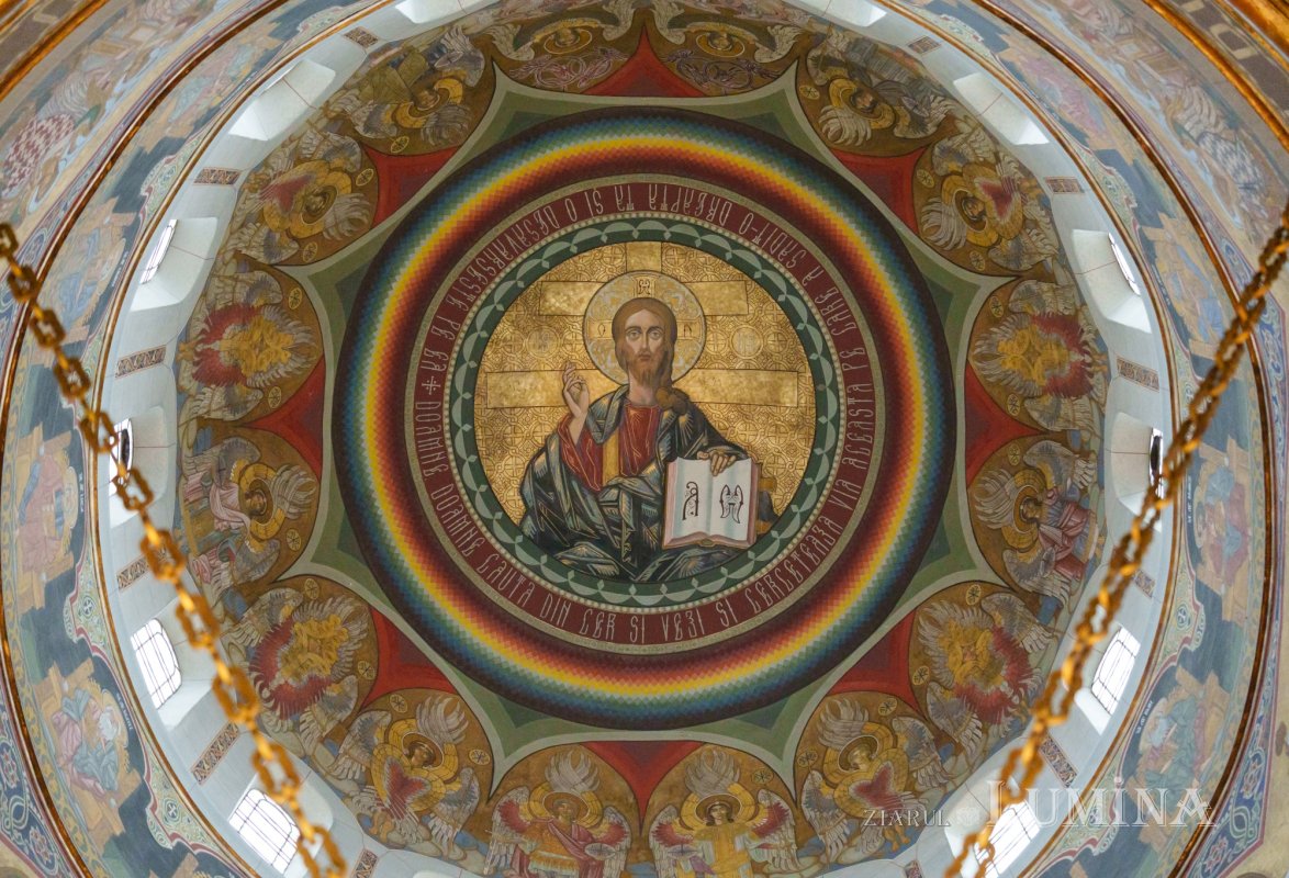 Hirotonie întru preot la Parohia „Sfântul Dumitru”-Colentina 327305