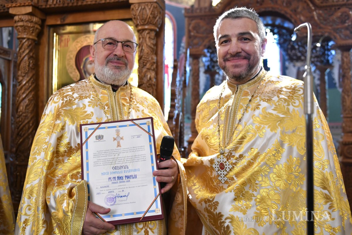 Moaștele Sfintei Cuvioase Olimpiada la o parohie din Capitală 327272