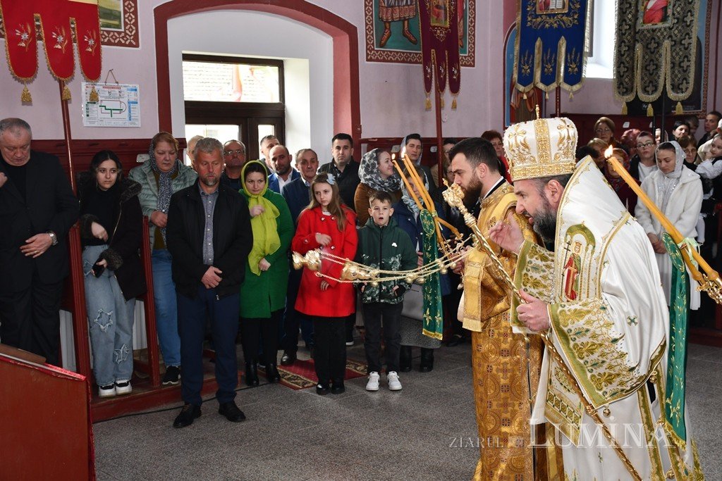 Binecuvântare arhierească pentru credincioșii din Parohia Ciudanovița 327355