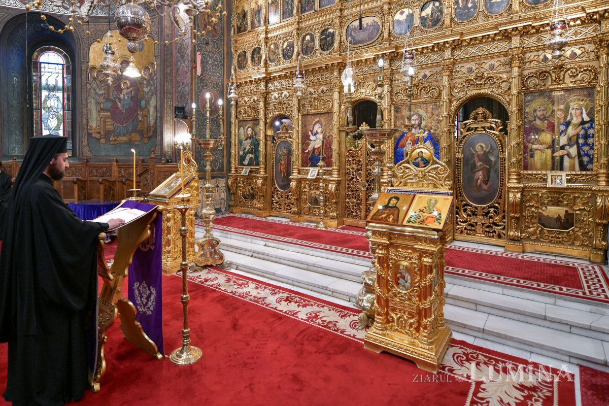 Denia Canonului Mare la Catedrala Patriarhală din București 327557