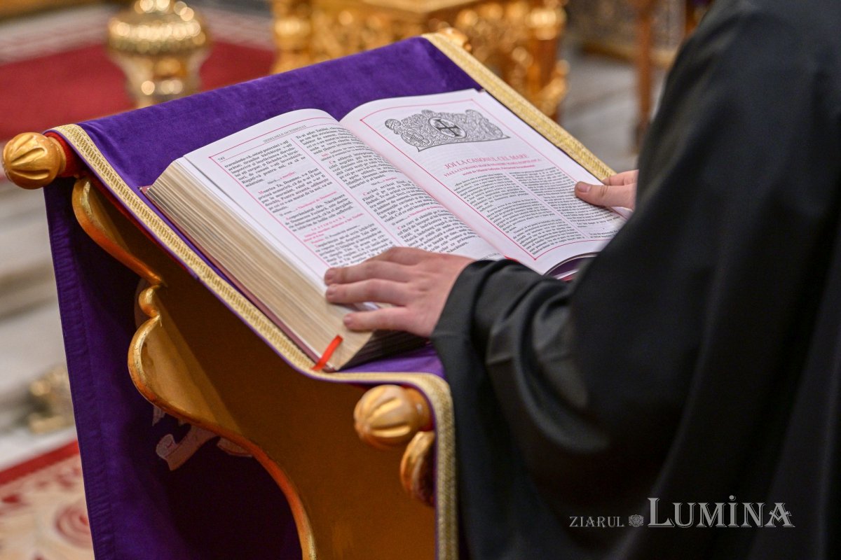 Denia Canonului Mare la Catedrala Patriarhală din București 327563