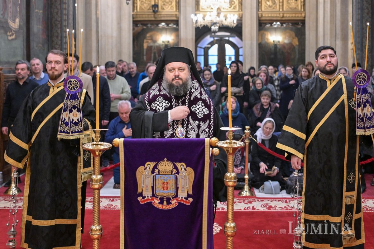 Denia Canonului Mare la Catedrala Patriarhală din București 327565