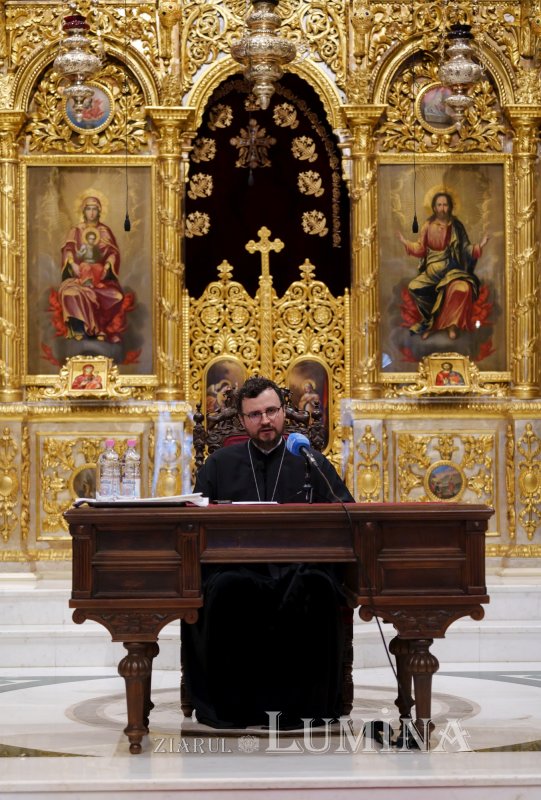 „Să ne construim viața pe relații autentice, pe iubire și pe credință” 327699