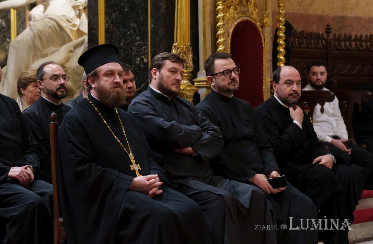 „Să ne construim viața pe relații autentice, pe iubire și pe credință” 327700